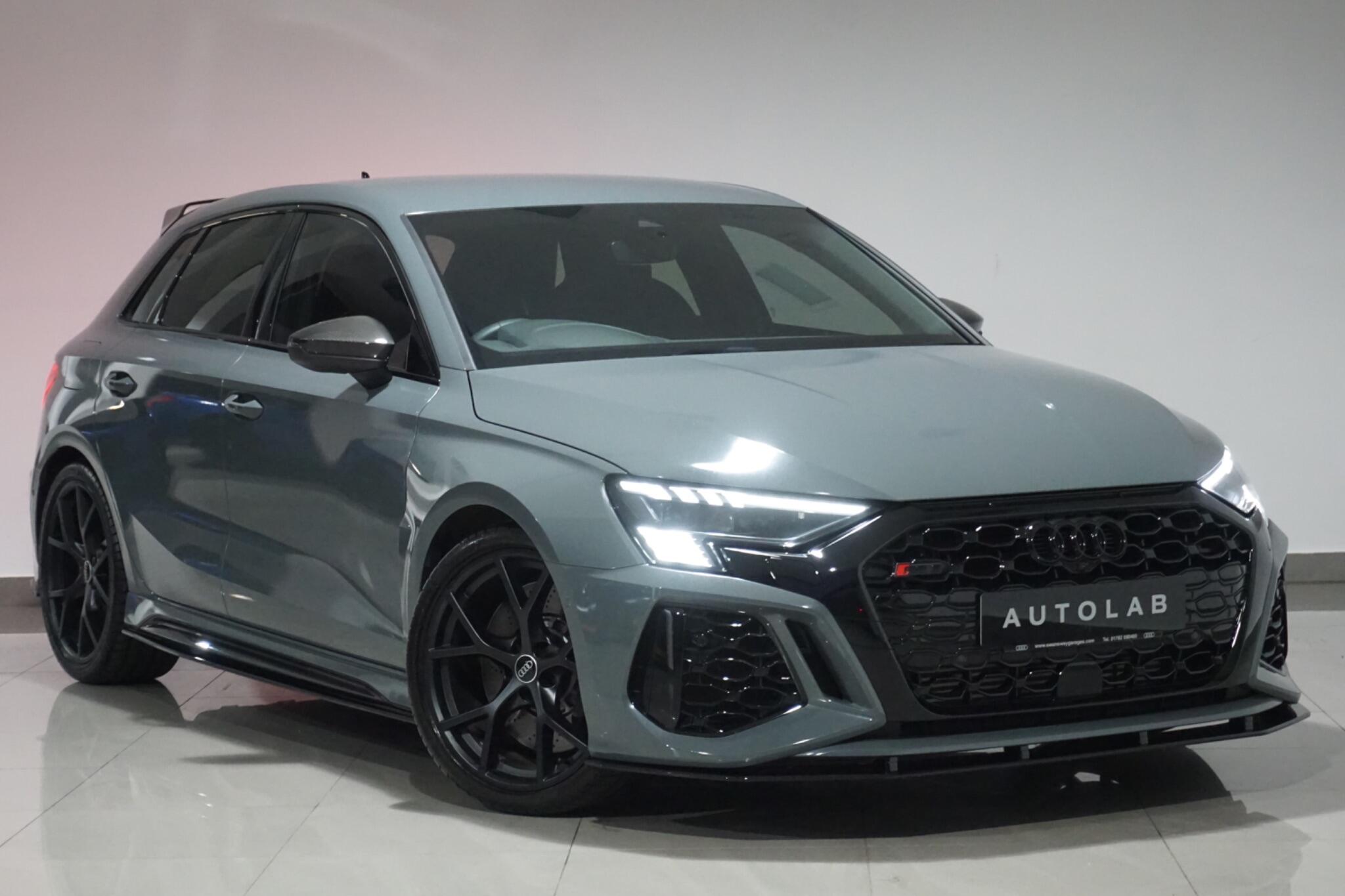 Audi RS3 2.5 TFSI Carbon Black Sportback S Tronic quattro Euro 6 (s/s) 5dr